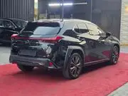 لكزس UX 2020 2L