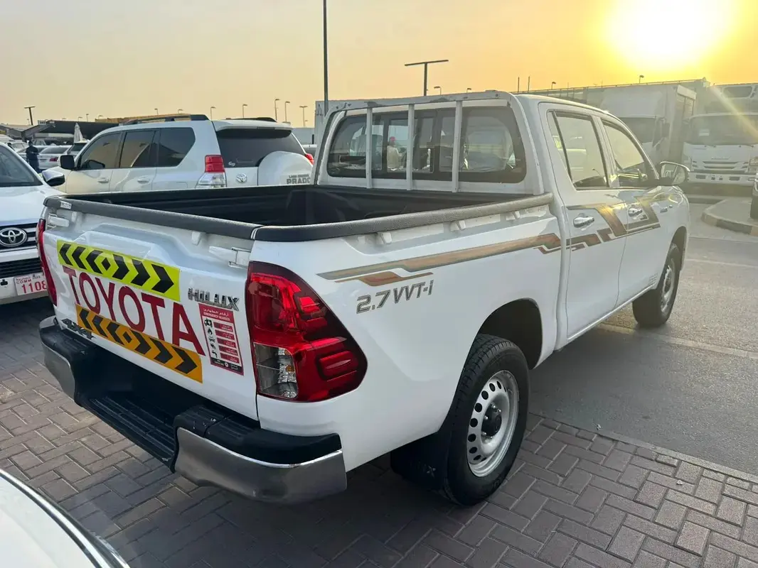 Toyota Hilux 2020 2.7L