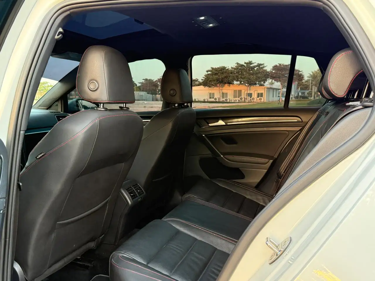 Volkswagen Golf R 2015 1.5L