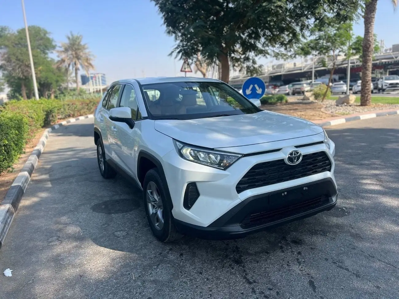 تويوتا راف ٤ 2025 2.5L