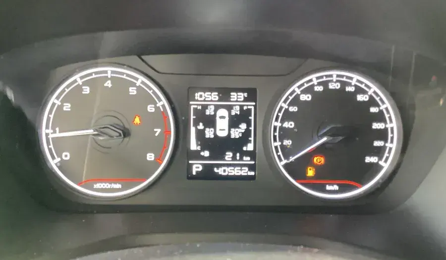 Geely Emgrand 2024