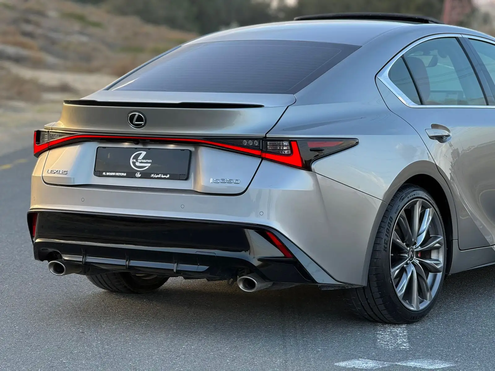 Lexus IS 2021