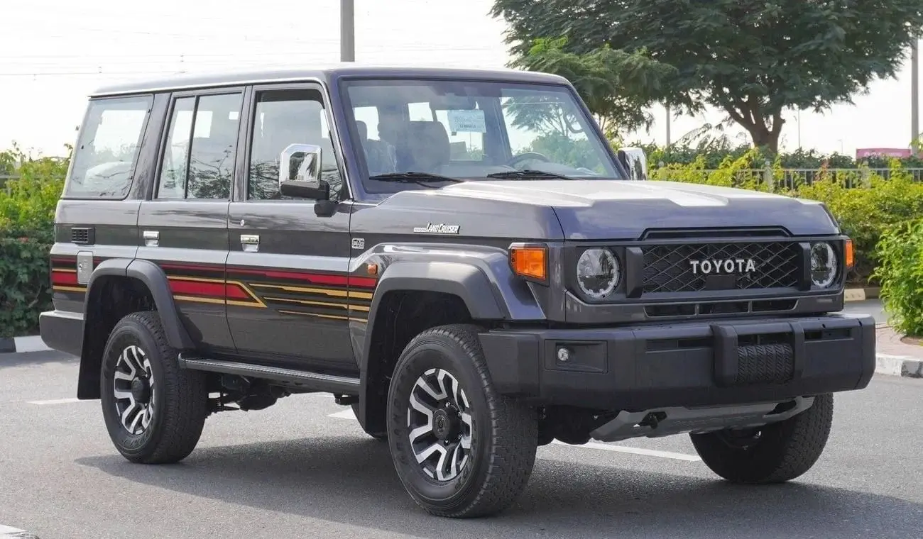 Toyota Land Cruiser 70 2025 4L