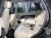 لاند روفر رينج روفر 2025