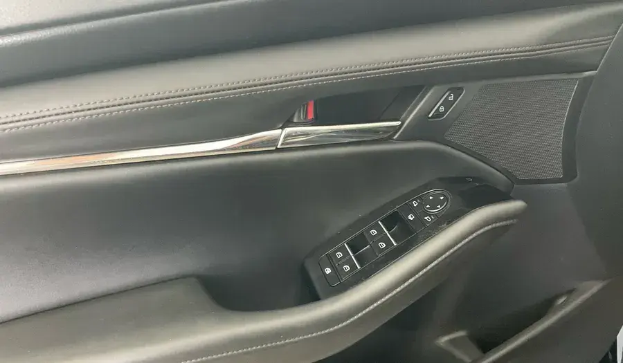 Mazda 3 Sedan 2024 2L