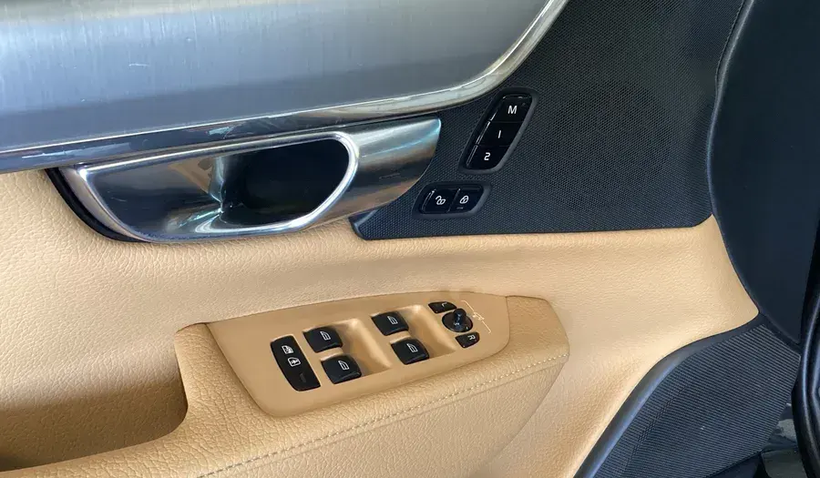 Volvo S90 2019