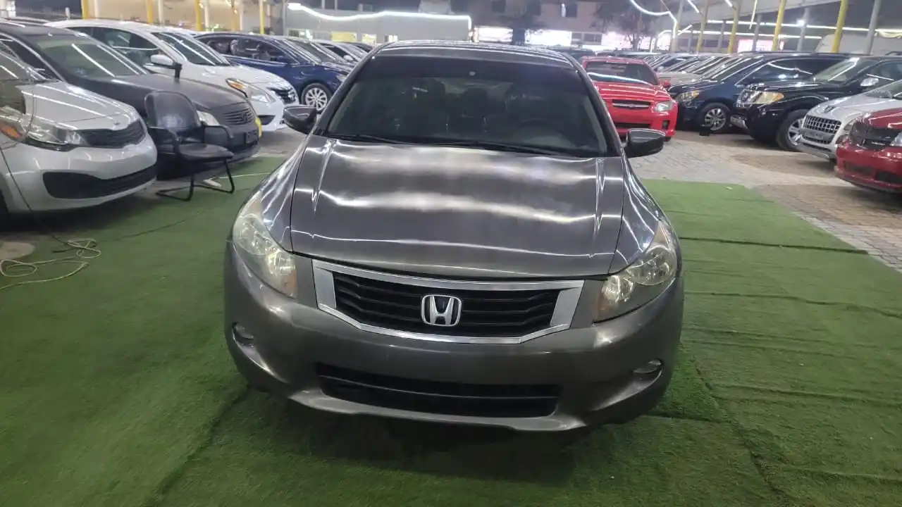 هوندا أكورد 2010