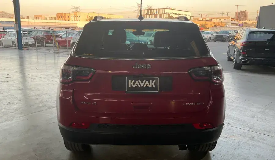 جيب كومباس 2018 2.4L