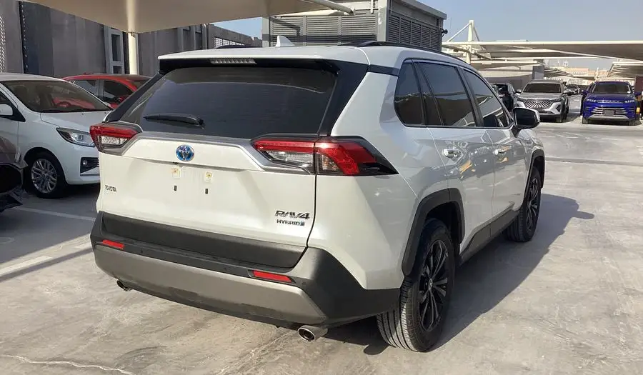 Toyota RAV4 2024 2.5L