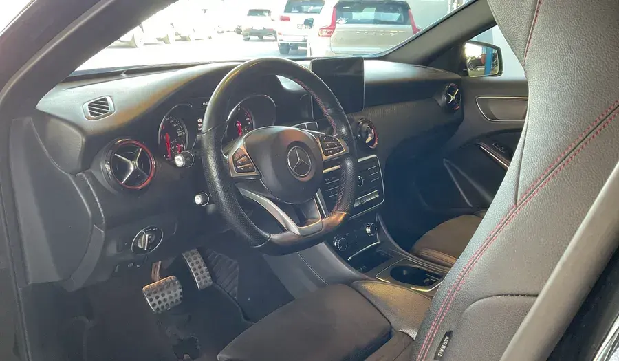 مرسيدس بنز A Class 2018