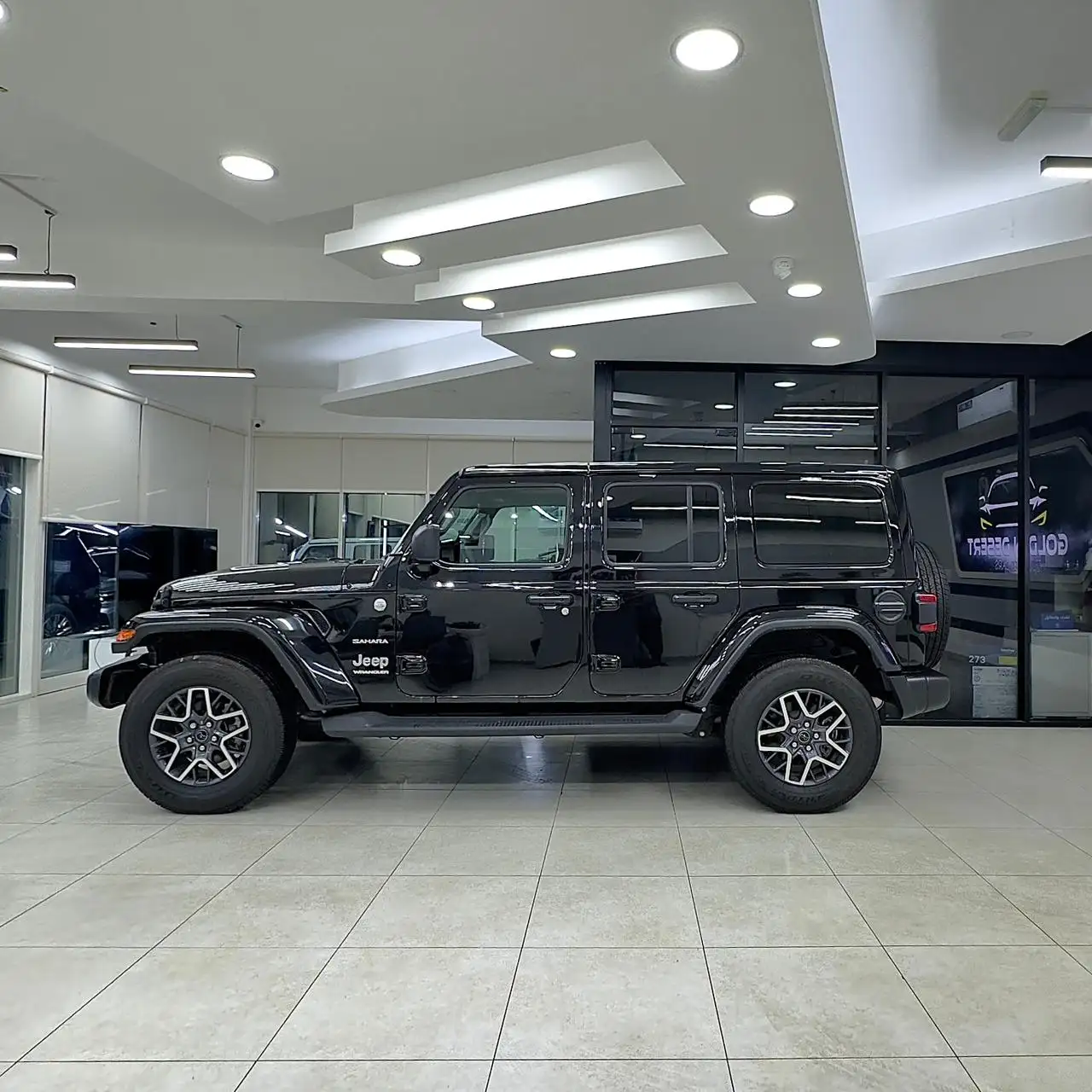 Jeep Wrangler 2024 2L
