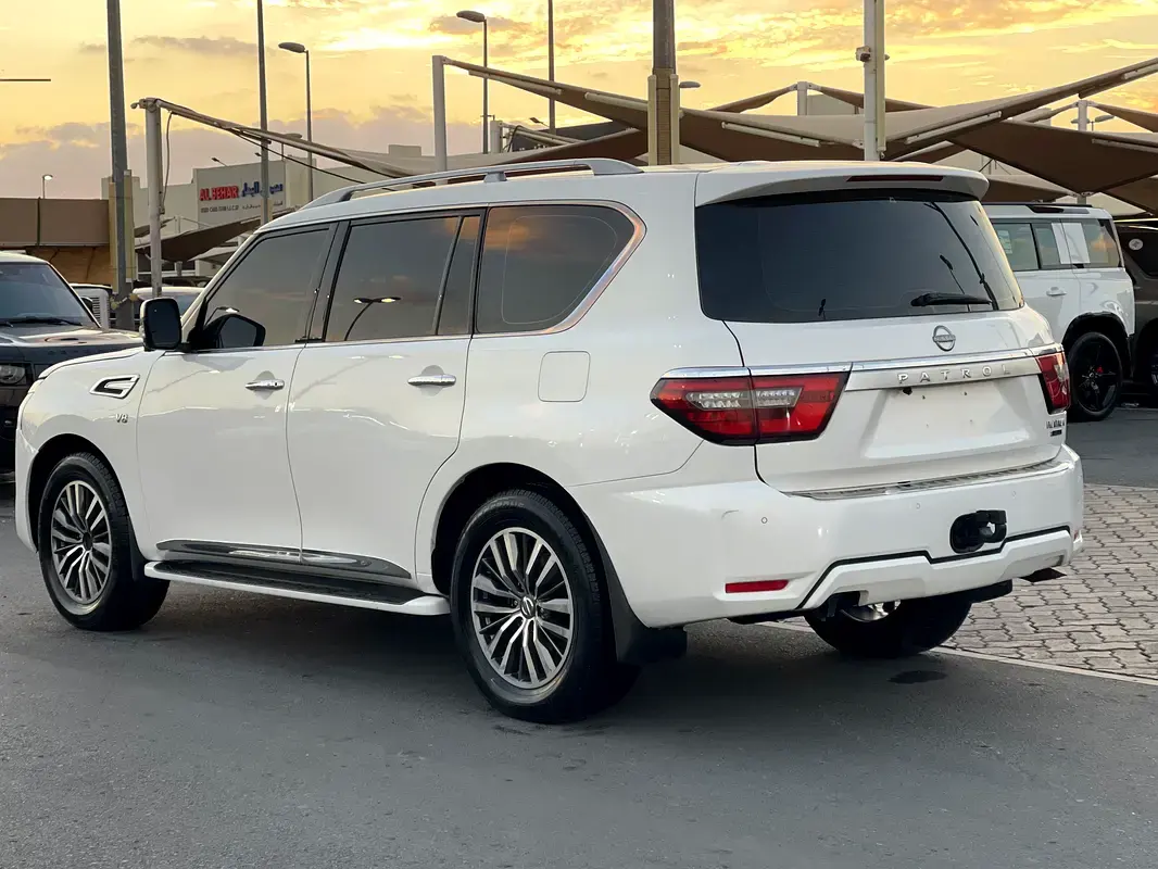 نيسان باترول 2013 5.7L