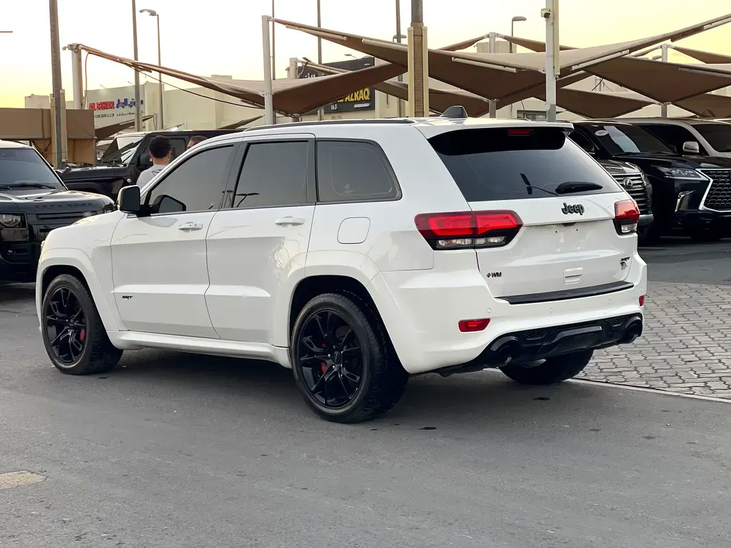 Jeep Grand Cherokee 2015 5.7L