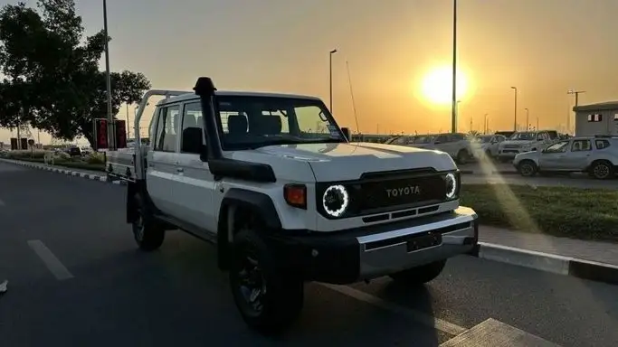 تويوتا لاند كروزر 70 2024 2.8L