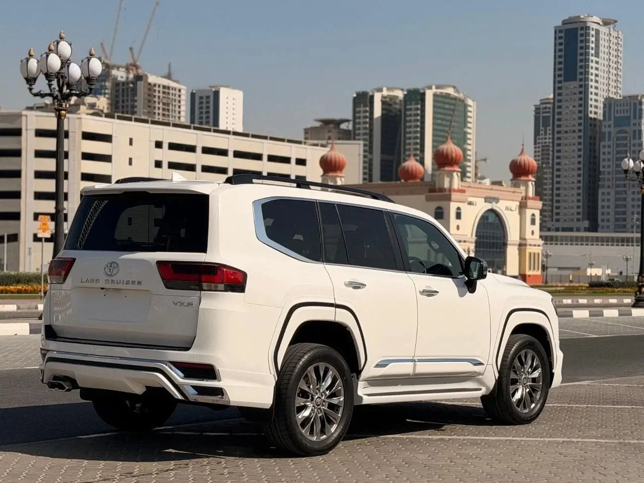 Toyota Land Cruiser 2024 3.3L