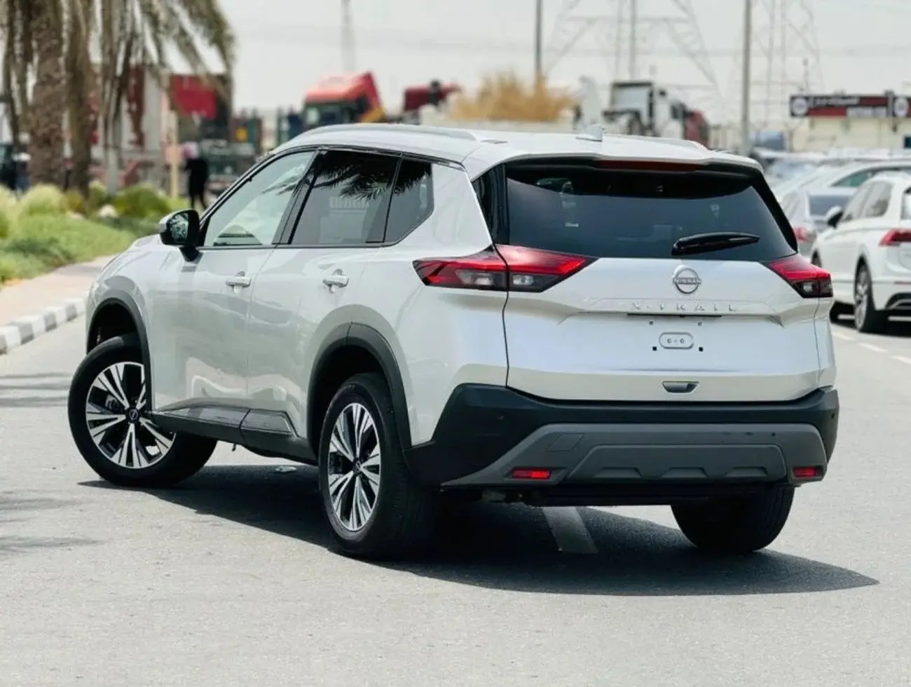 نيسان اكس تريل 2023 2.5L