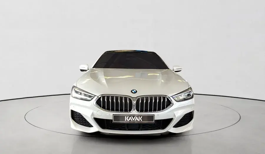 BMW 8 Series Coupe 2022