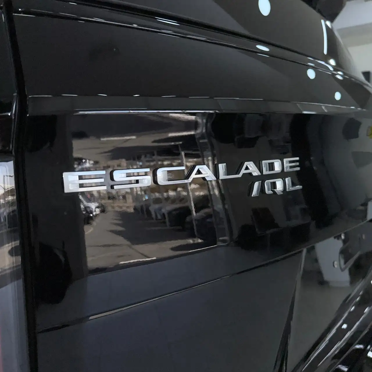 Cadillac Escalade IQ 2026 undefinedL