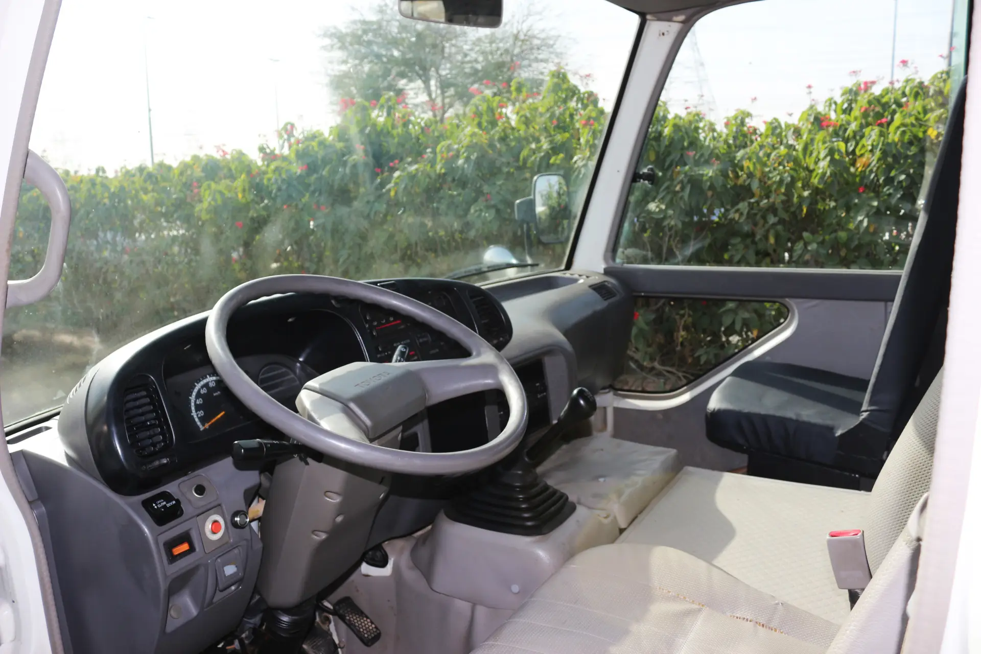 تويوتا كوستر 2011 4100L