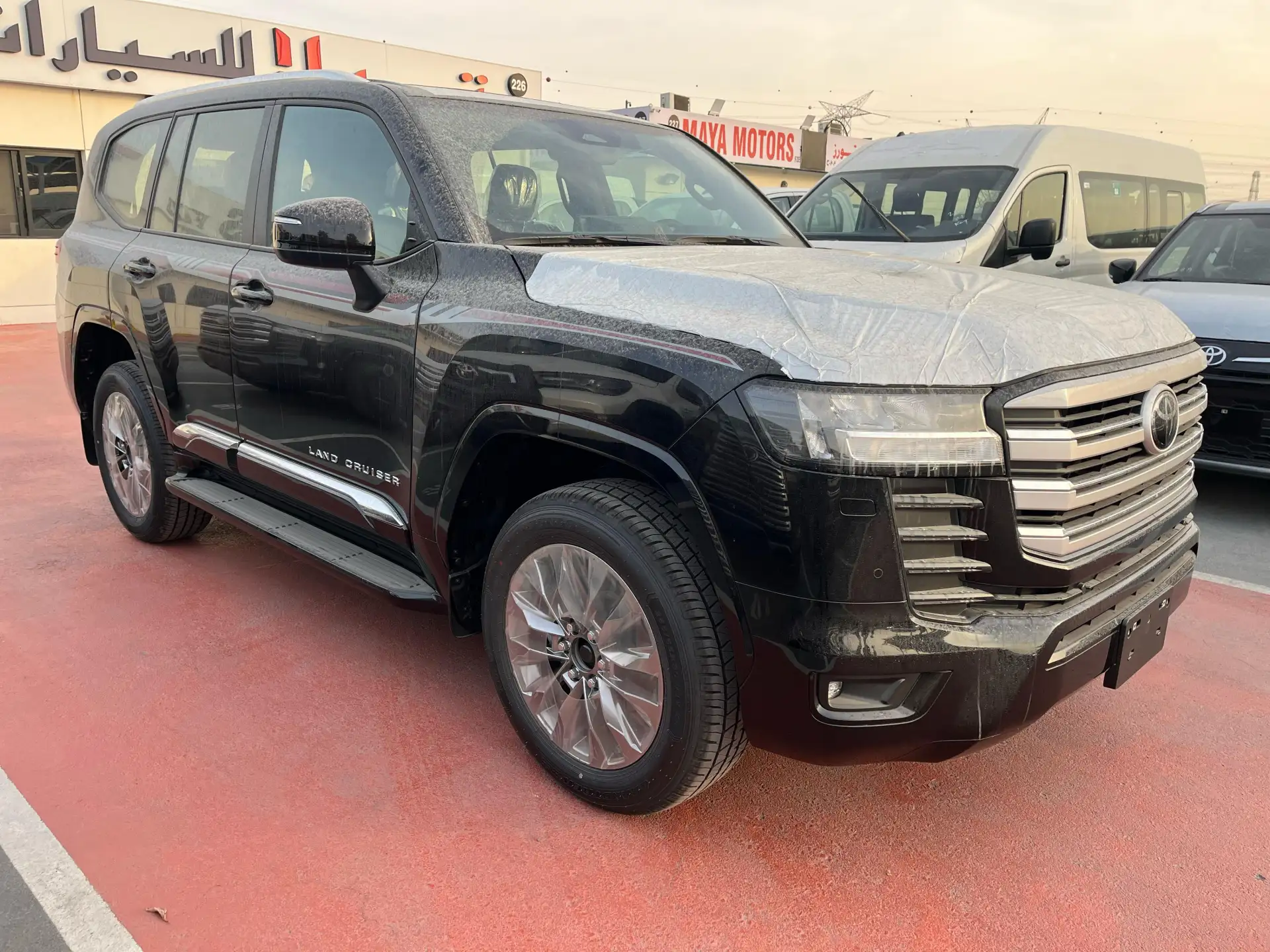 تويوتا لاند كروزر 2025
