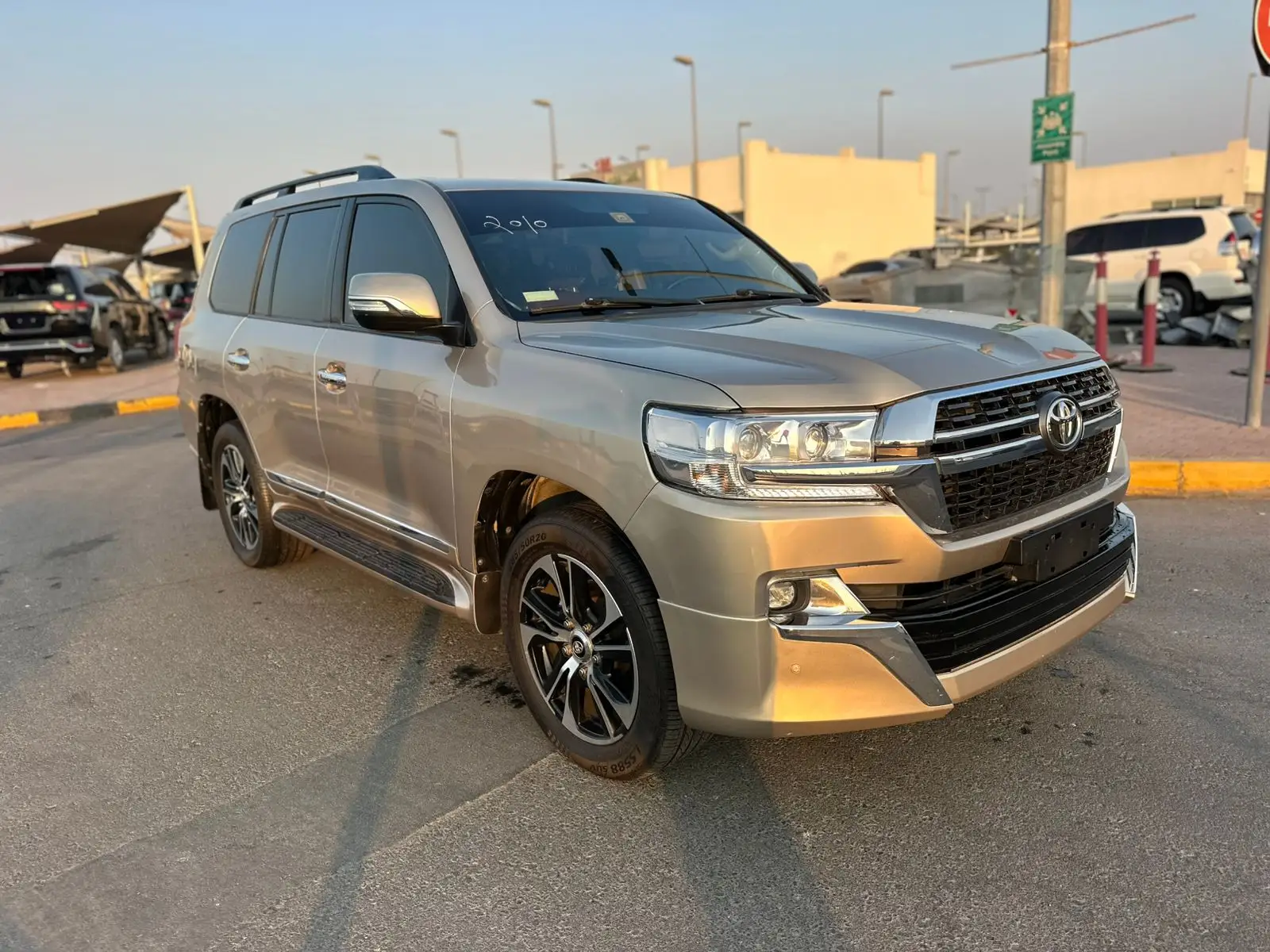 Toyota Land Cruiser 2010