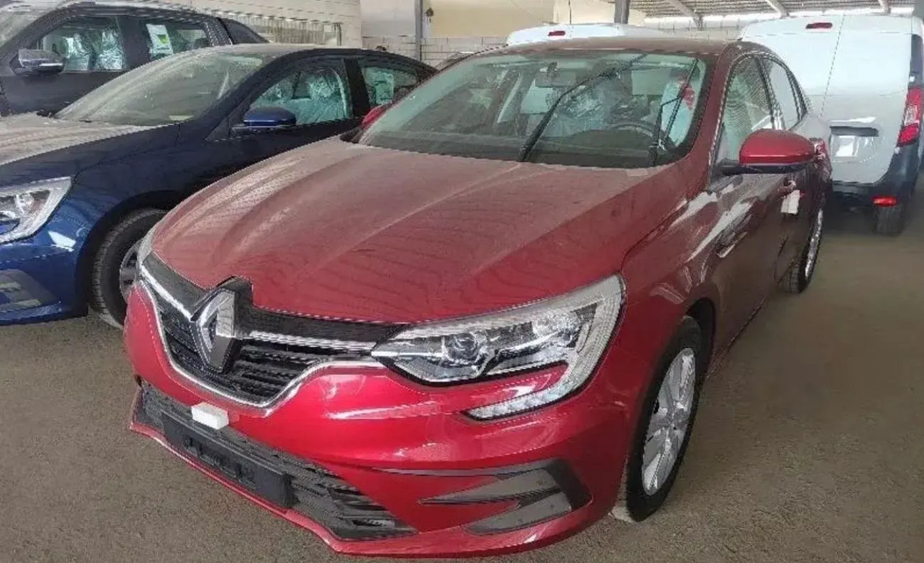 Renault Megane 1.6L FWD CVT AUTOMATIC , MANUAL AC , MANUAL BRAKE , LED DAYLIGHT , REAR FOG LIGHTS