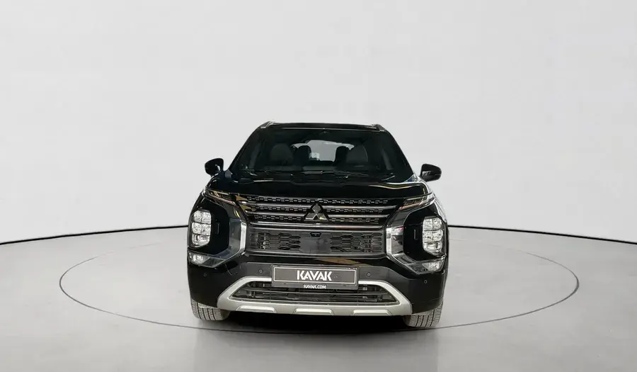 ميتسوبيشي آوتلاندر 2023 2.5L