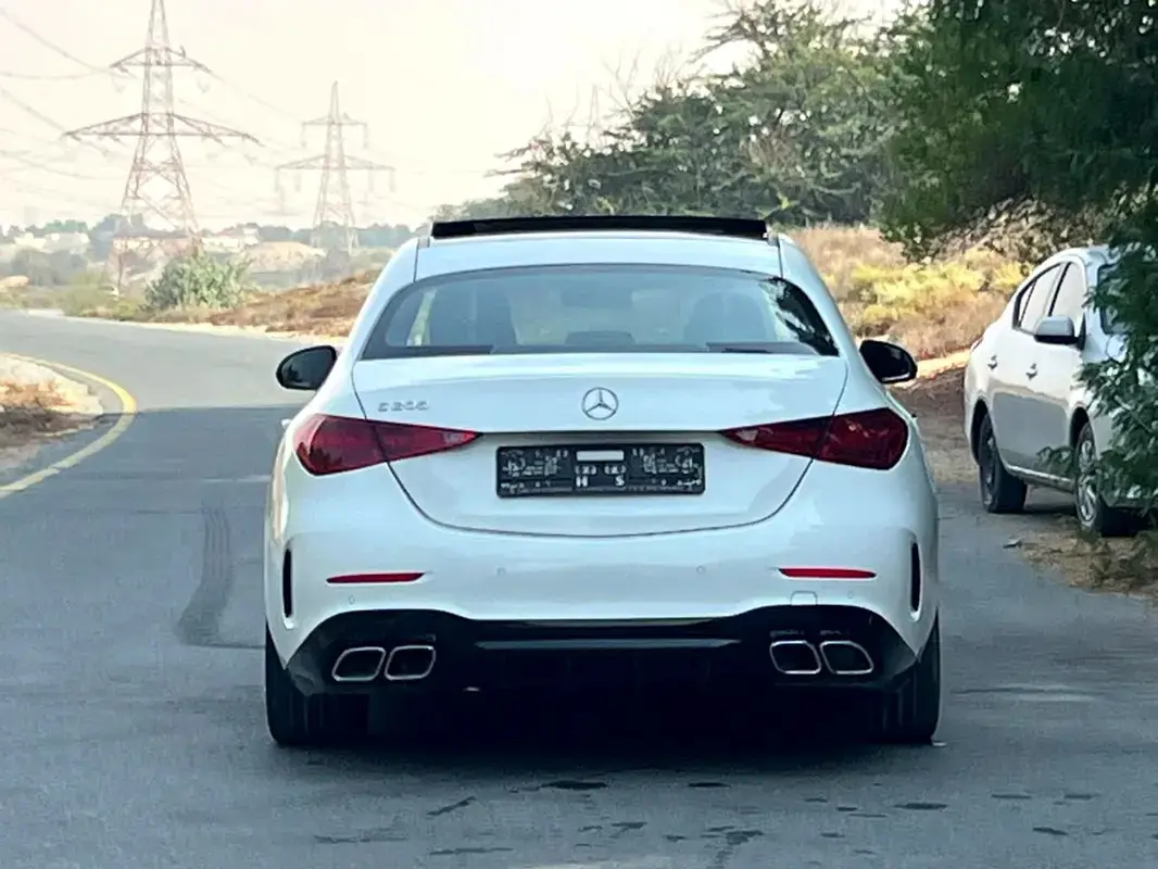 مرسيدس بنز C Class 2023