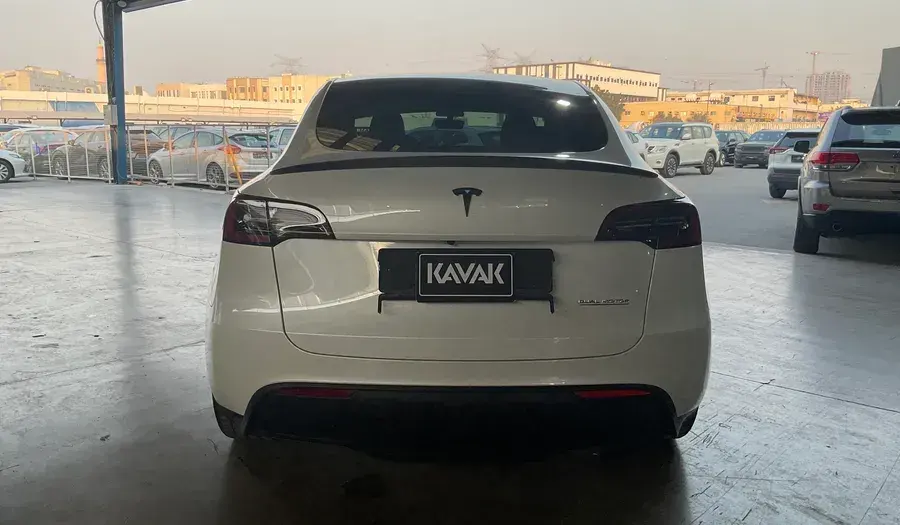 تسلا موديل Y 2023 undefinedL