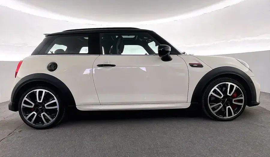 ميني كوبر 2022