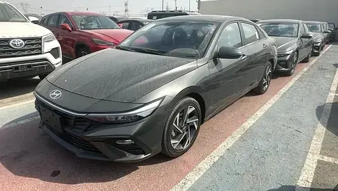 Hyundai Elantra 2025 1.5L