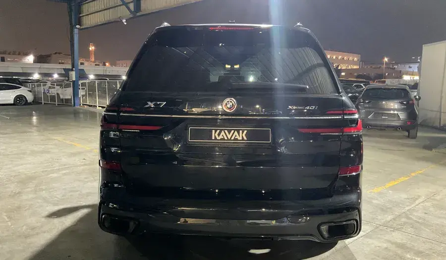 بي أم دبليو X7 2023 3L