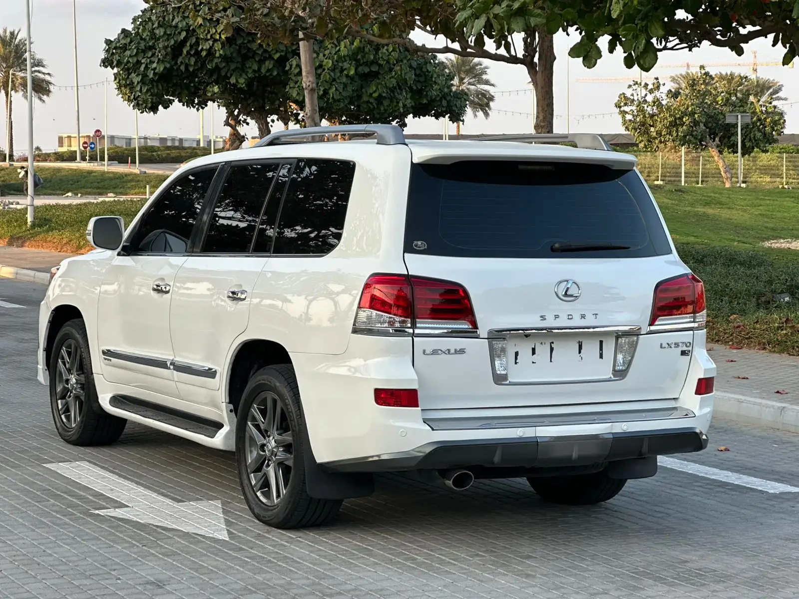 لكزس LX 2009 undefinedL