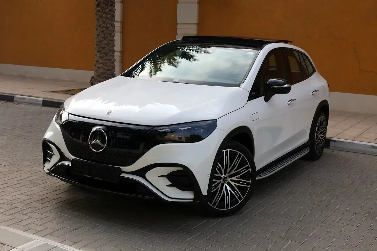 Mercedes Benz EQE Class 2023