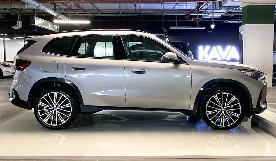 بي أم دبليو X1 2025