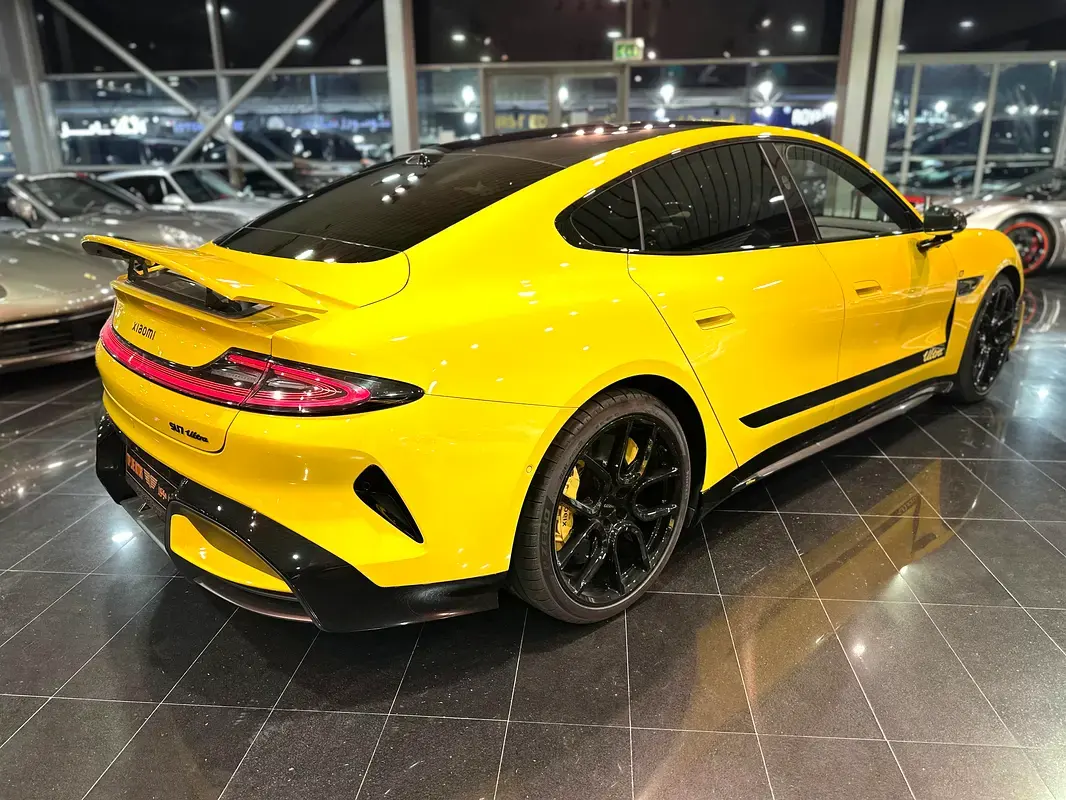 Xiaomi SU7 Ultra 2025