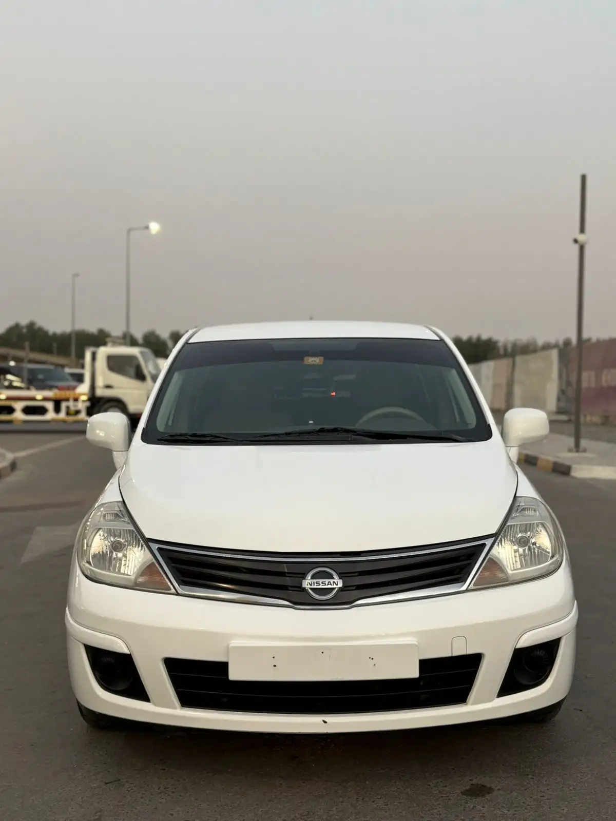 Nissan Tiida 2013