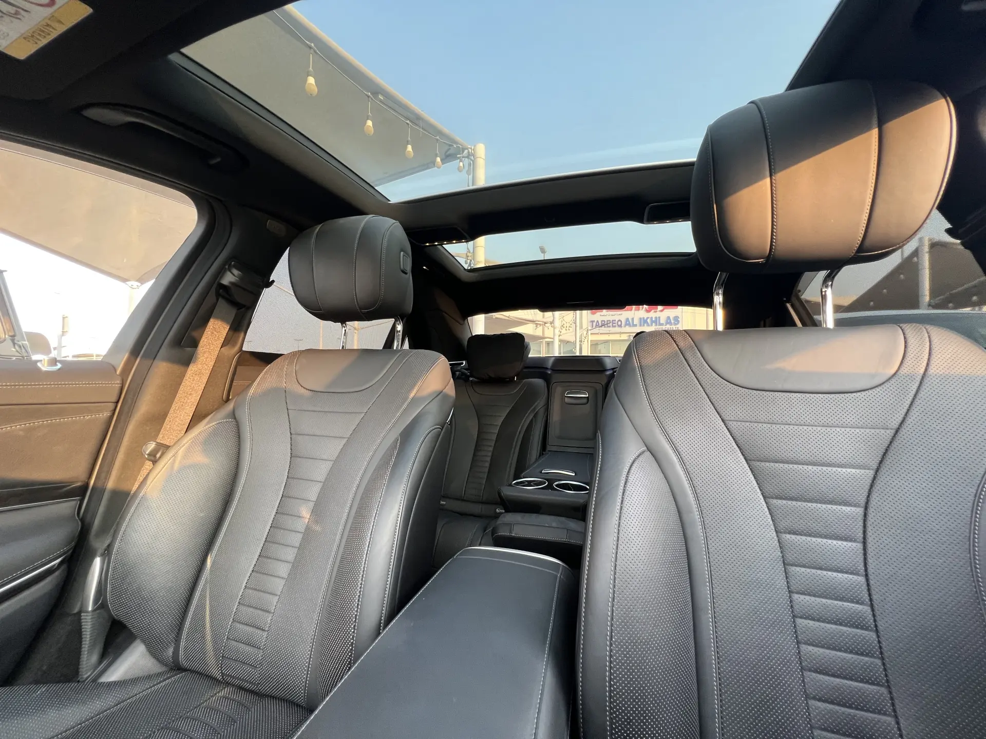 مرسيدس بنز S Class 2015