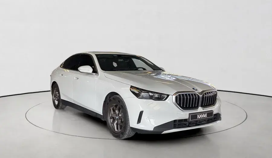 BMW 5 Series 2025