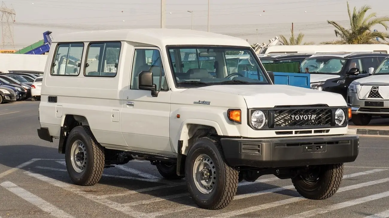 Toyota Land Cruiser 70 2025 4L