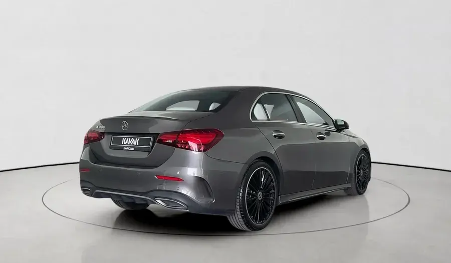 Mercedes Benz A Class 2024 1.3L
