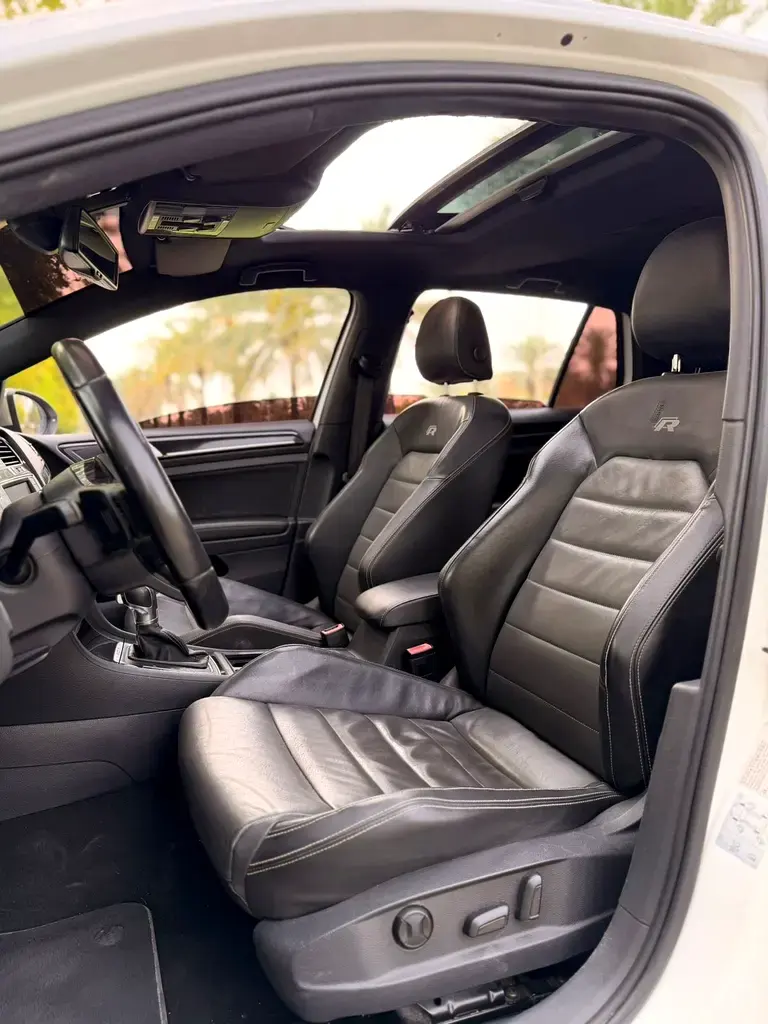 Volkswagen Golf R 2015