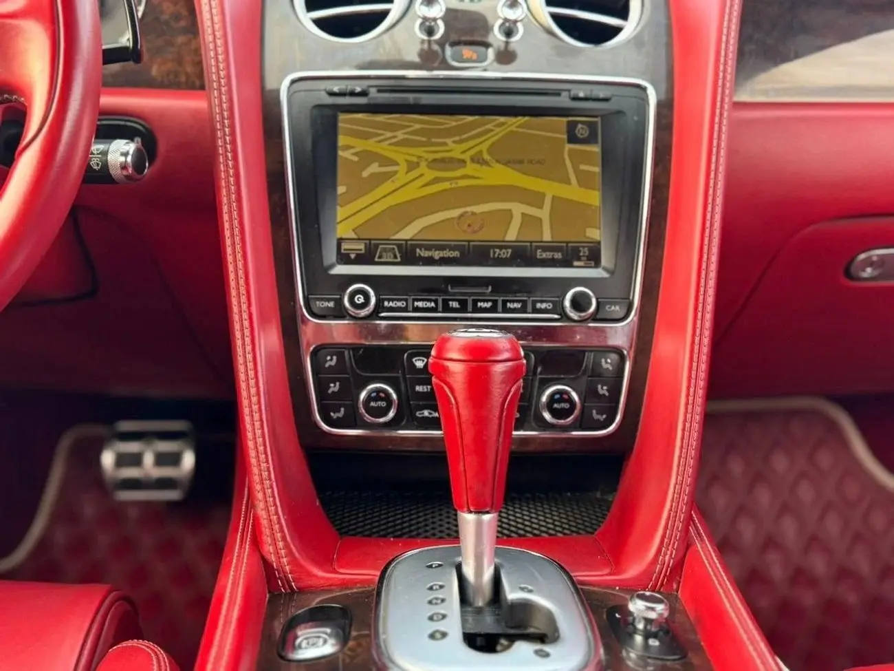 بنتلي كونتيننتال جي تي 2013 6L