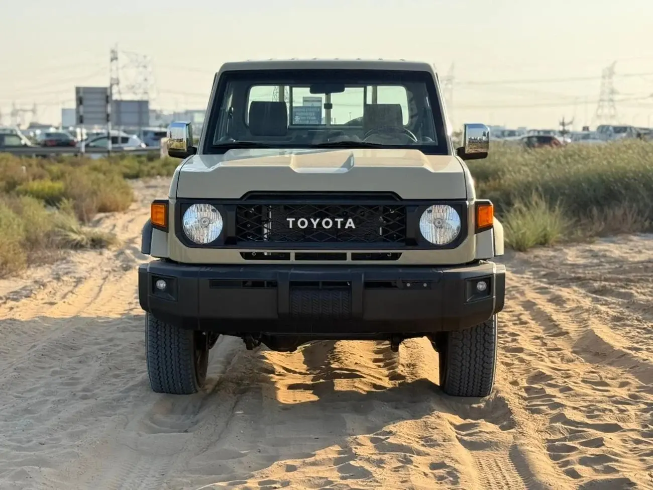 Toyota Land Cruiser Pick Up 2025