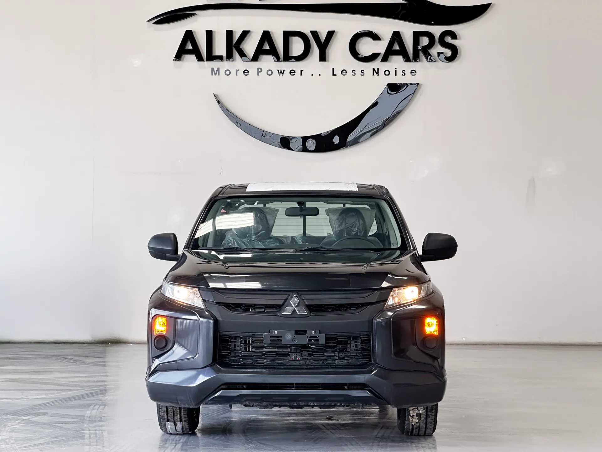 ميتسوبيشي L200 2023 2.5L