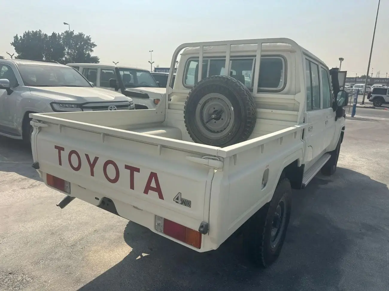 Toyota Land Cruiser Pick Up 2025 4.2L