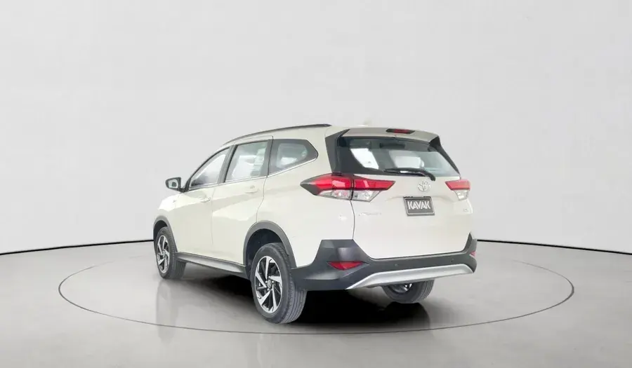 Toyota Rush 2023