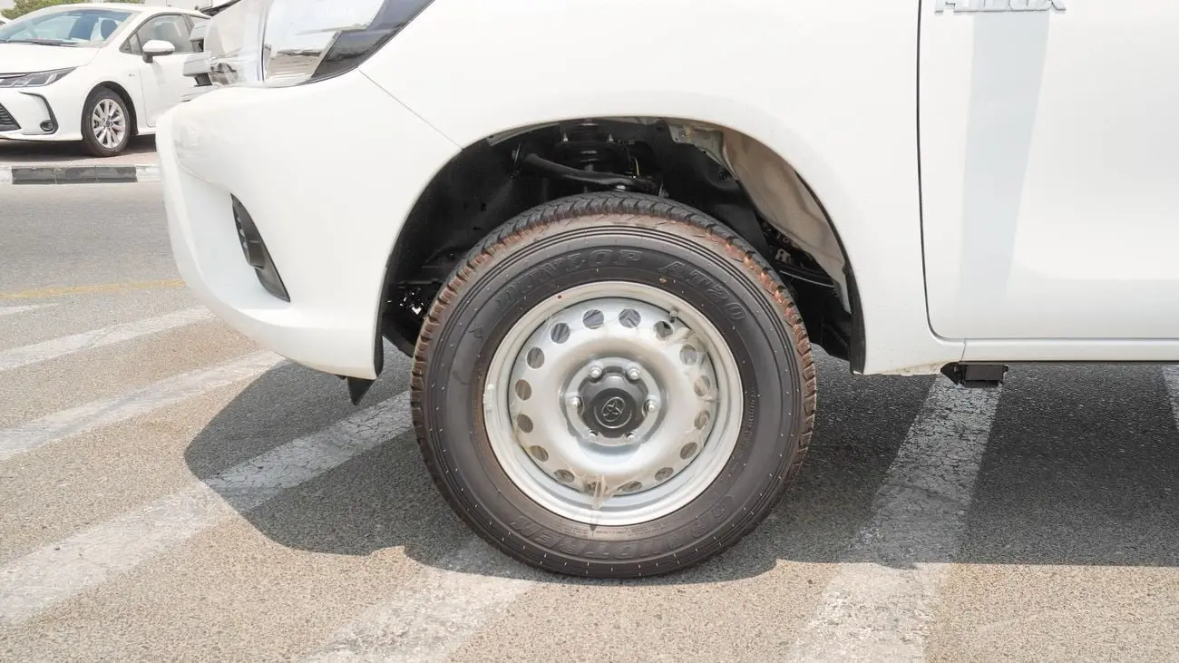 تويوتا هيلوكس 2025 2.4L