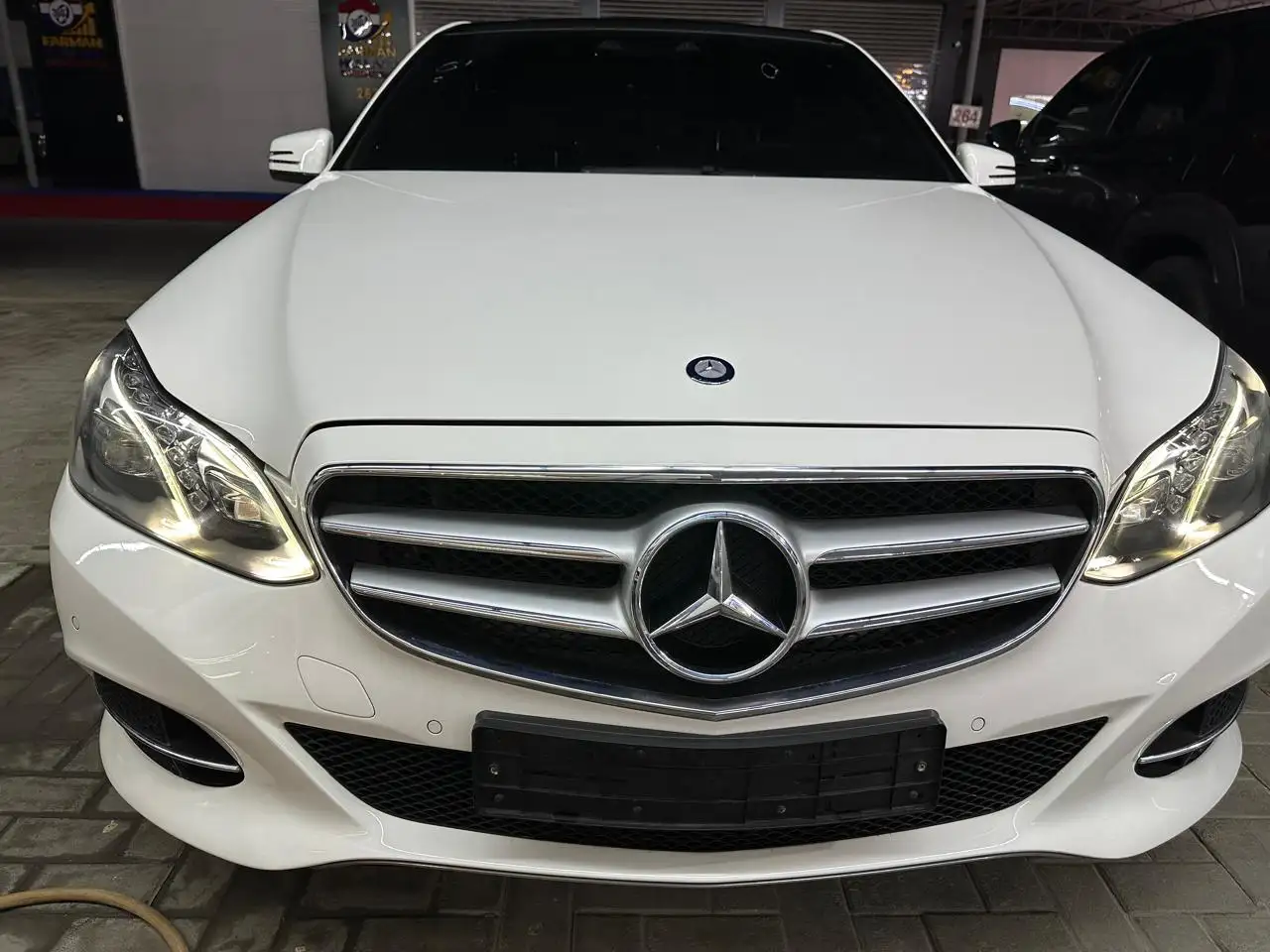 مرسيدس بنز E Class 2014 3.5L
