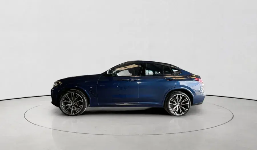 بي أم دبليو X4 2021 2L